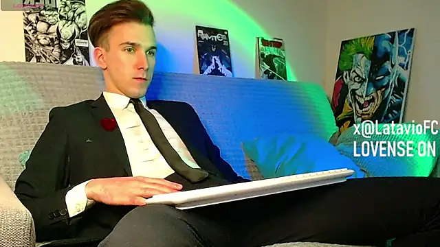 Midnighter  online show from April 2026 05:24:02 PM