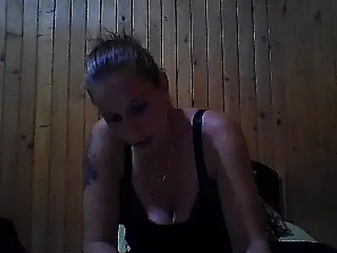 Snapshot of WildScorpio86 chatting on December 2024 09:47:02 AM WildScorpio86 online show from December 2024 09:47:02 AM