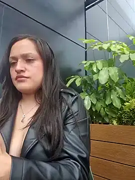 megan doll2 online show from December 2024 03:19:02 PM