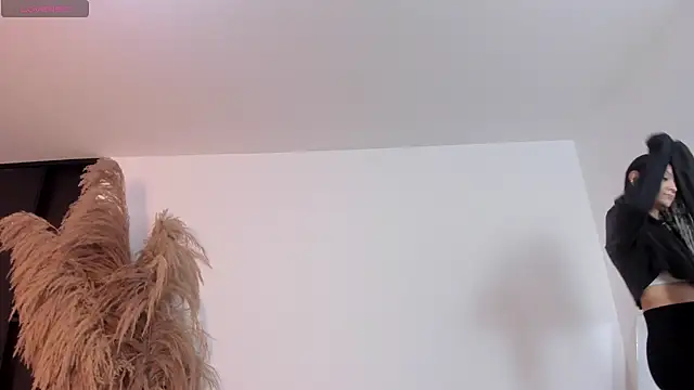 Snapshot of charlottewhitte chatting on February 2025 11:03:01 AM charlottewhitte online show from February 2025 11:03:01 AM