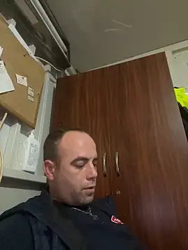 mustican422 online show from January 2025 05:51:02 PM