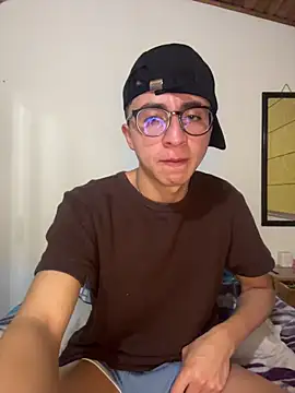 CamiRojas boy online show from June 2026 04:04:02 AM