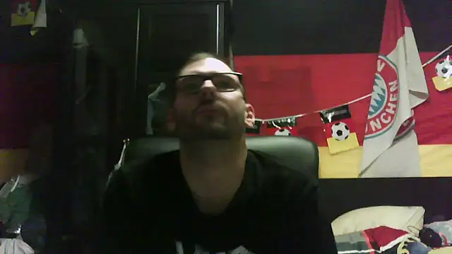 Die-geile-Sau online show from November 2025 08:13:02 PM