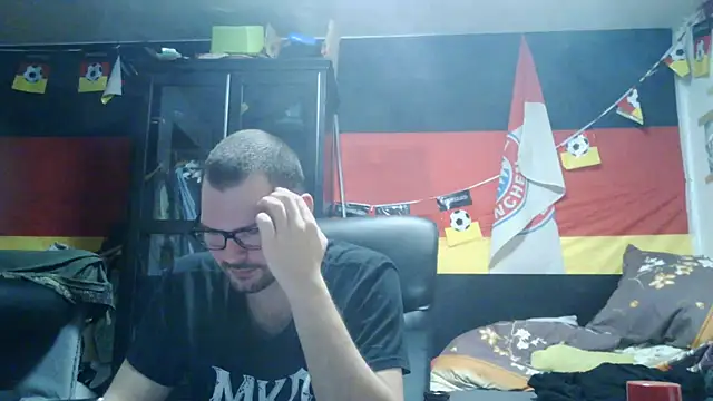 Die-geile-Sau online show from January 2026 09:20:02 PM