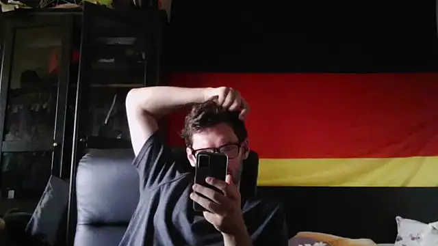 Die-geile-Sau online show from July 2026 04:36:01 PM