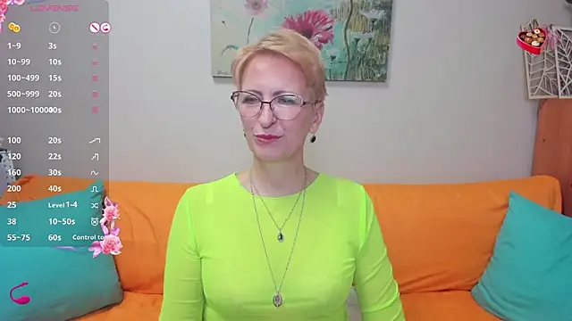 iamyourdream89 online show from February 2025 04:59:01 PM