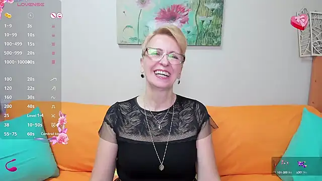 iamyourdream89 online show from February 2025 07:44:02 AM