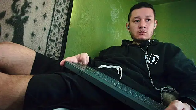 sweet cock28 online show from February 2025 03:31:02 PM