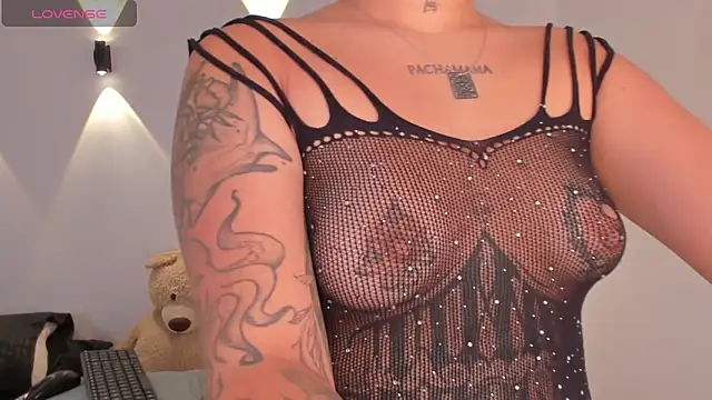 natassha1 online show from February 2025 10:26:01 AM