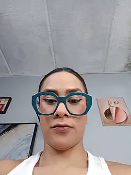 Amber Etan online show from May 2026 02:36:01 PM