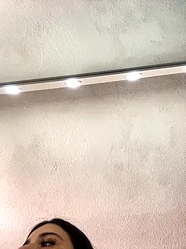 Natasha  Blue online show from October 2025 06:25:02 PM