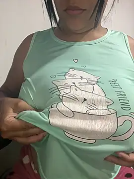 Snapshot of kanyat_ chatting on July 2026 01:04:02 PM kanyat online show from July 2026 01:04:02 PM