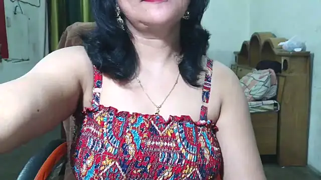 Snapshot of Cute_Mahi22 chatting on September 2025 06:29:02 AM Cute Mahi22 online show from September 2025 06:29:02 AM