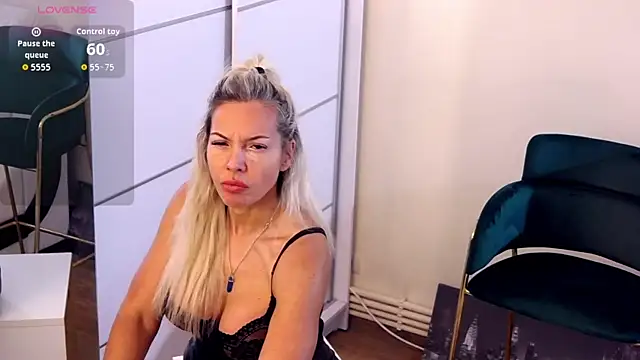 SashaAllford online show from July 2026 02:49:01 PM