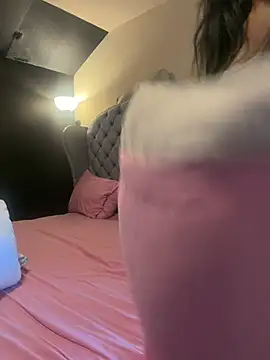 TrueeFantasee online show from March 2026 12:11:01 AM