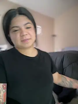 kimmiakiss22 online show from March 2025 06:26:02 PM