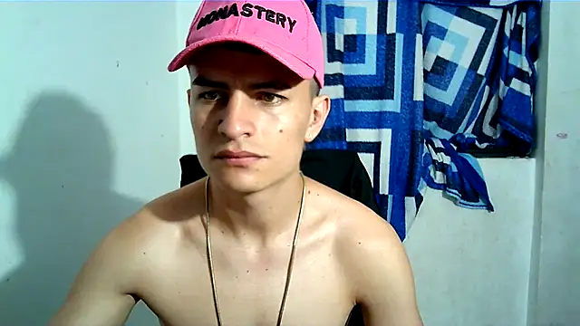 Snapshot of SHAT_SEX chatting on November 2025 04:40:01 PM SHAT SEX online show from November 2025 04:40:01 PM