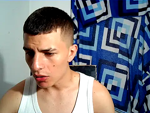 Snapshot of SHAT_SEX chatting on November 2025 04:07:02 PM SHAT SEX online show from November 2025 04:07:02 PM