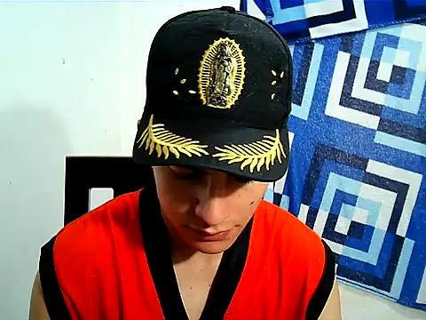 Snapshot of SHAT_SEX chatting on November 2025 03:35:01 PM SHAT SEX online show from November 2025 03:35:01 PM