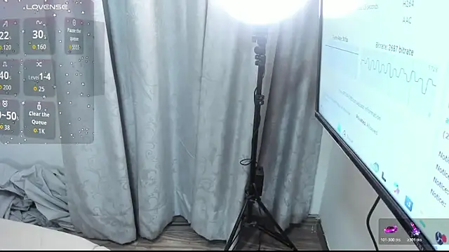 Snapshot of xhinata_hyugax chatting on June 2026 01:43:02 AM xhinata hyugax online show from June 2026 01:43:02 AM