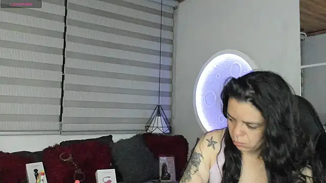 natasha logan  online show from June 2026 04:04:01 AM