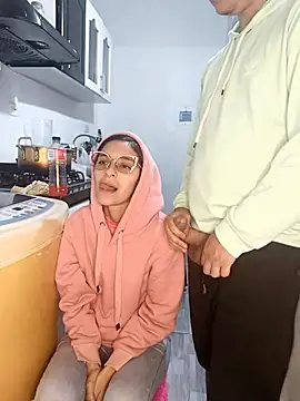 catire2323 online show from November 2025 02:10:02 AM