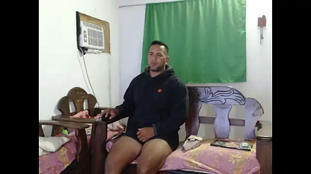 Snapshot of lover_1994 chatting on November 2025 09:55:02 AM lover 1994 online show from November 2025 09:55:02 AM