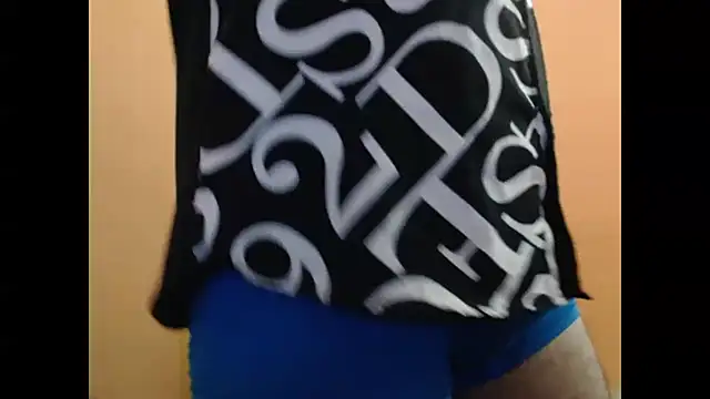 Snapshot of lover_1994 chatting on January 2026 11:37:02 AM lover 1994 online show from January 2026 11:37:02 AM