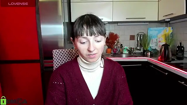 Snapshot of TayanaJons chatting on January 2026 07:57:02 AM TayanaJons online show from January 2026 07:57:02 AM