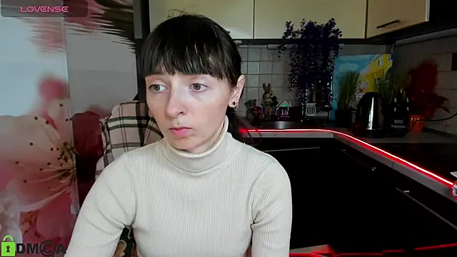 Snapshot of TayanaJons chatting on February 2026 08:12:02 AM TayanaJons online show from February 2026 08:12:02 AM