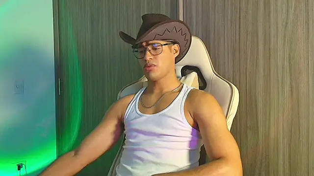 Jimmy Leeh  online show from October 2025 03:40:01 AM