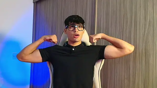 Jimmy Leeh  online show from November 2025 04:23:02 AM