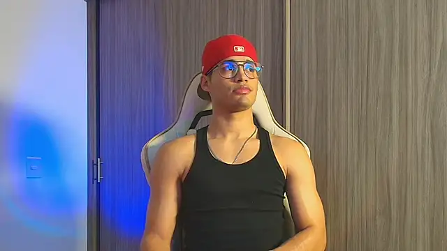 Jimmy Leeh  online show from November 2025 04:26:02 AM