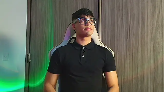 Jimmy Leeh  online show from November 2025 04:38:01 AM