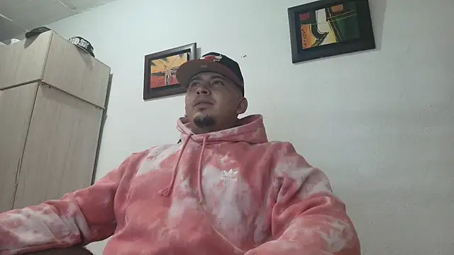 myke andrade online show from November 2025 01:41:01 AM