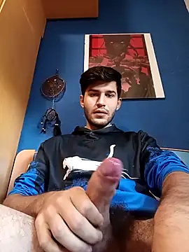 Esti02 online show from October 2025 12:26:01 PM