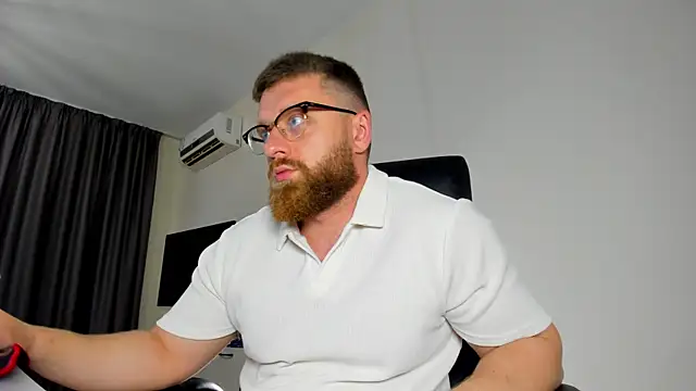 Findom guy online show from May 2026 04:34:01 PM