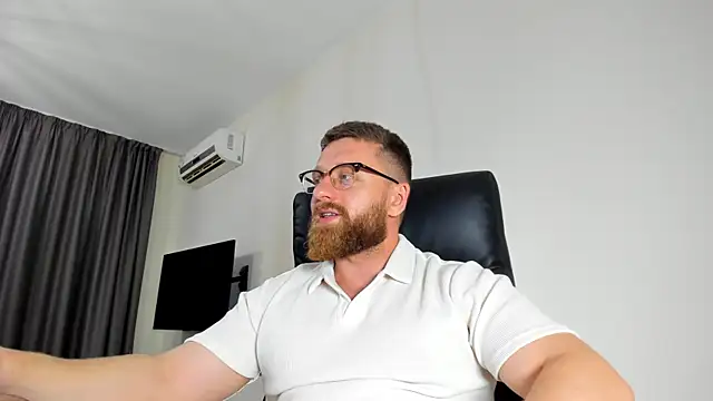 Findom guy online show from May 2026 04:36:02 PM