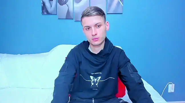 andboyfor6 online show from February 2025 11:31:01 PM