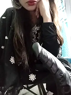 Snapshot of Noor_Darliing chatting on February 2025 02:59:02 PM Noor Darliing online show from February 2025 02:59:02 PM