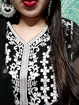 Snapshot of Noor_Darliing chatting on February 2025 06:04:01 PM Noor Darliing online show from February 2025 06:04:01 PM