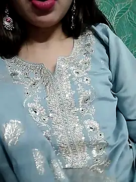 Snapshot of Noor_Darliing chatting on February 2025 09:27:02 PM Noor Darliing online show from February 2025 09:27:02 PM