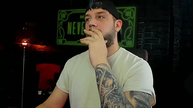 LexXHardy online show from March 2025 01:40:02 PM