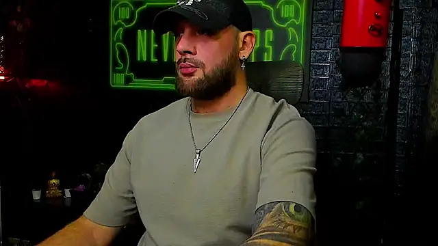 LexXHardy online show from October 2025 05:32:01 PM