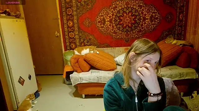 Kathlyn  Heath online show from March 2026 07:03:01 PM