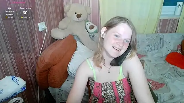 Snapshot of Kathlyn__Heath chatting on June 2026 05:54:01 PM Kathlyn Heath online show from June 2026 05:54:01 PM