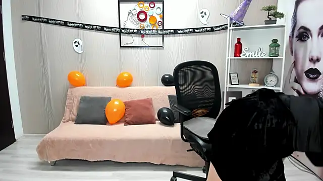 Cassandra Hotty online show from October 2025 04:15:02 AM