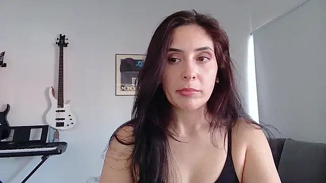 Lilith  D online show from October 2025 12:00:02 PM