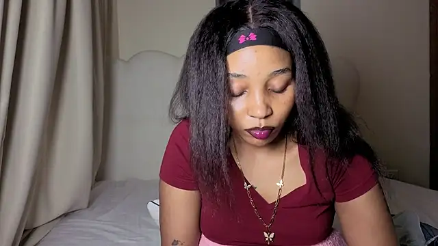 sexycabdy online show from April 2026 12:19:01 AM