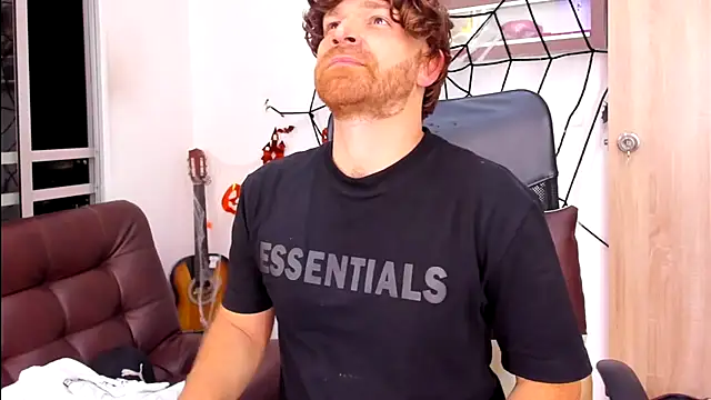 michacosio online show from October 2025 11:28:02 PM